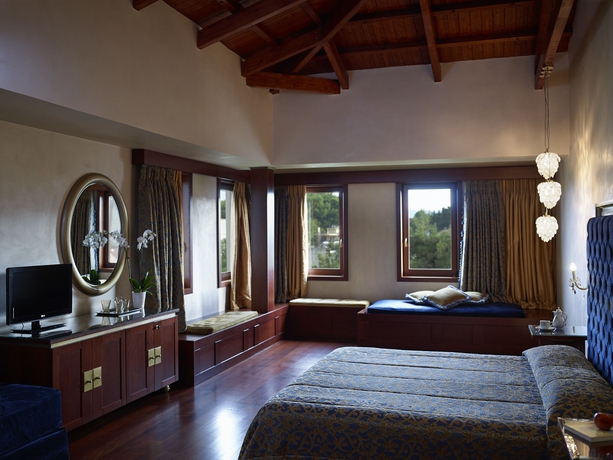 Imagen de la habitación del Hotel Grand Serai Congress and Spa. Foto 13