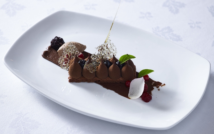 Imagen del bar/restaurante del Hotel Grand Serai Congress and Spa. Foto 5