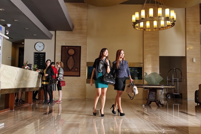 Imagen de los interiores del Hotel Grand Serela Setiabudhi Bandung. Foto 13