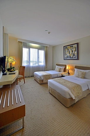 Imagen de la habitación del Hotel Grand Serela Setiabudhi Bandung. Foto 8