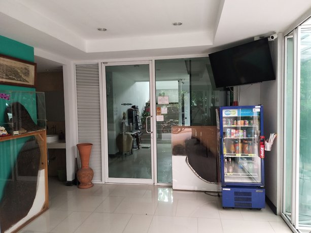 Imagen de los interiores del Hotel Grand Seven Place. Foto 15