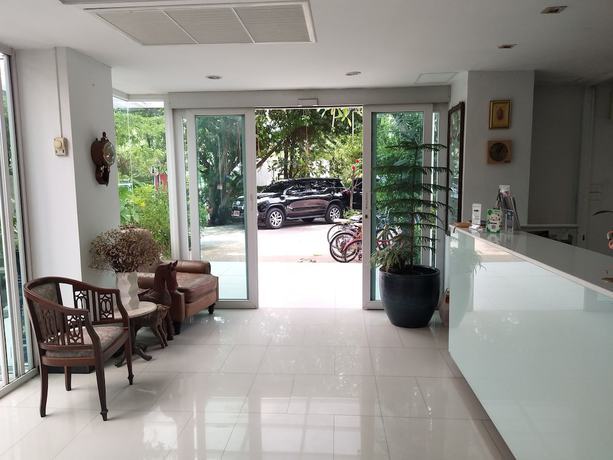 Imagen de los interiores del Hotel Grand Seven Place. Foto 19