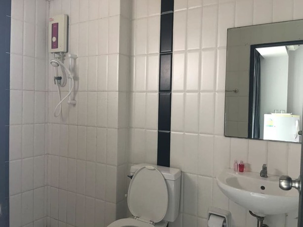 Imagen de la habitación del Hotel Grand Seven Place. Foto 12