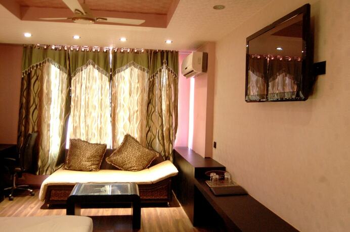 Imagen de la habitación del Hotel Grand Shiva. Foto 31