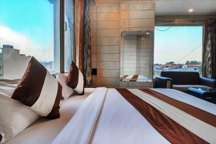 Imagen de la habitación del Hotel Grand Shiva. Foto 34