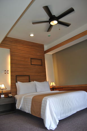 Imagen del bar/restaurante del Hotel Grand Sierra Pines Baguio. Foto 4