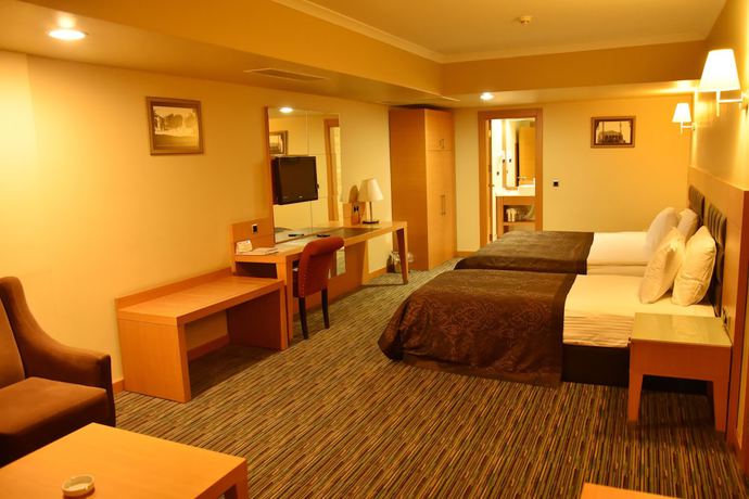 Imagen general del Hotel Grand Simay. Foto 1