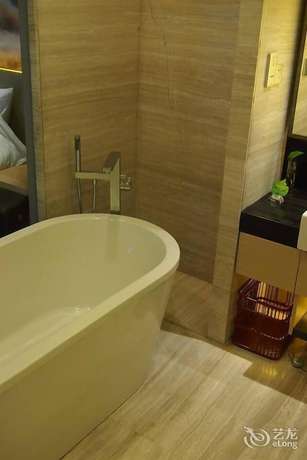 Imagen de la habitación del Hotel Grand Skylight International Ganzhou. Foto 19