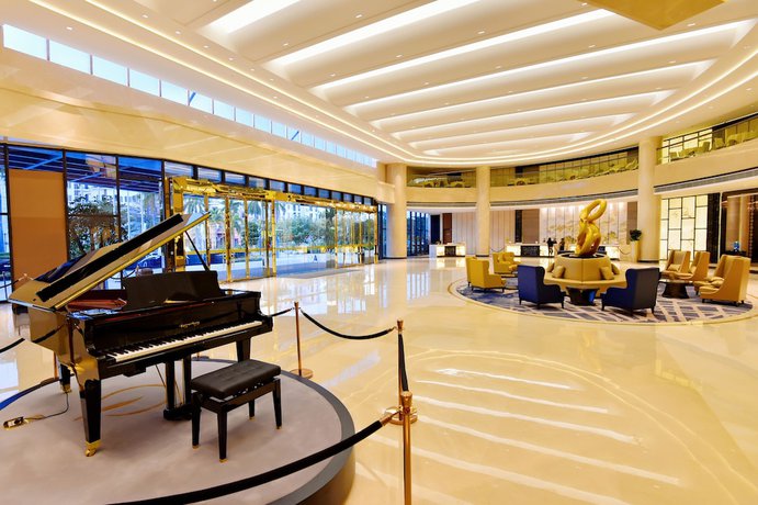 Imagen de los interiores del Hotel Grand Skylight Int'l Huizhou. Foto 20