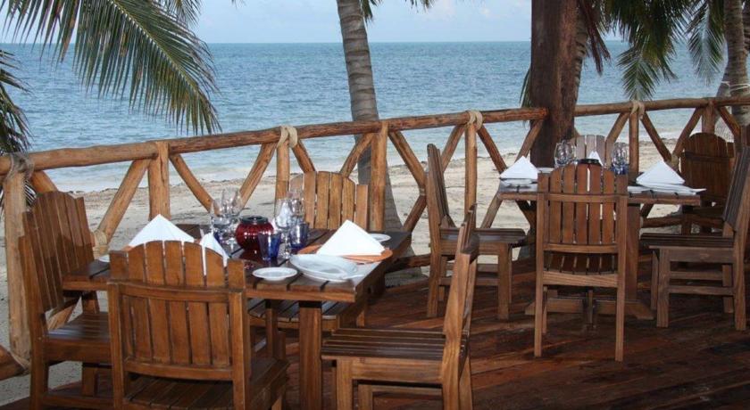 Imagen del bar/restaurante del Hotel Grand Slam Fly Fishing Lodge. Foto 2