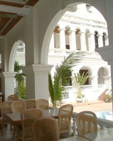 Imagen de los exteriores del Hotel Grand Sole Beach. Foto 12