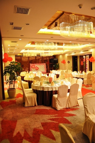 Imagen de los interiores del Hotel Grand Soluxe Zhongyou. Foto 9