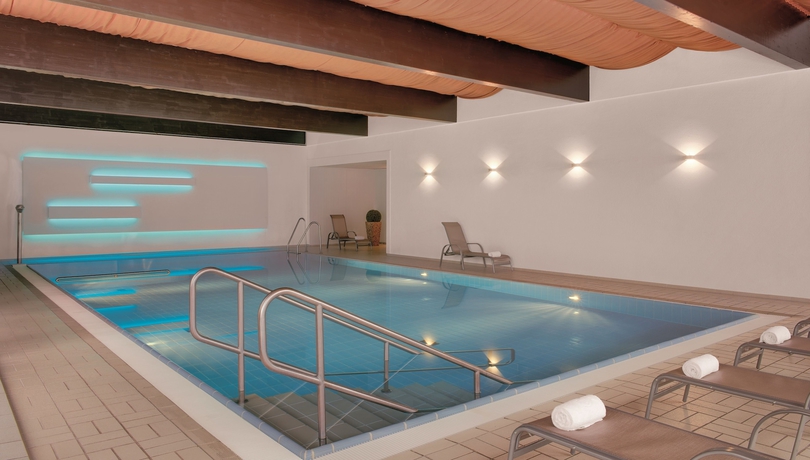 Imagen de la piscina del Hotel Grand Sonnenbichl. Foto 18