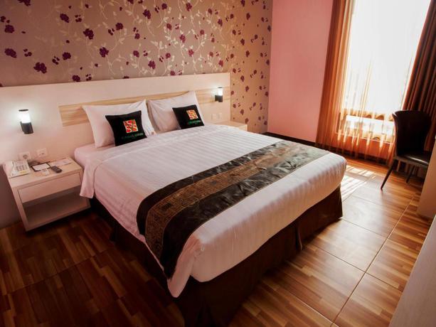 Imagen de la habitación del Hotel Grand Sovia Hotel. Foto 7
