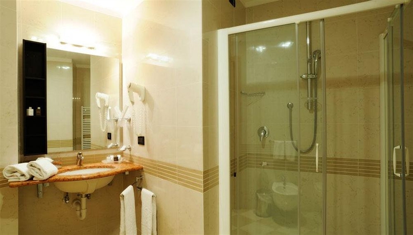 Imagen de la habitación del Hotel Grand Spiaggia. Foto 8