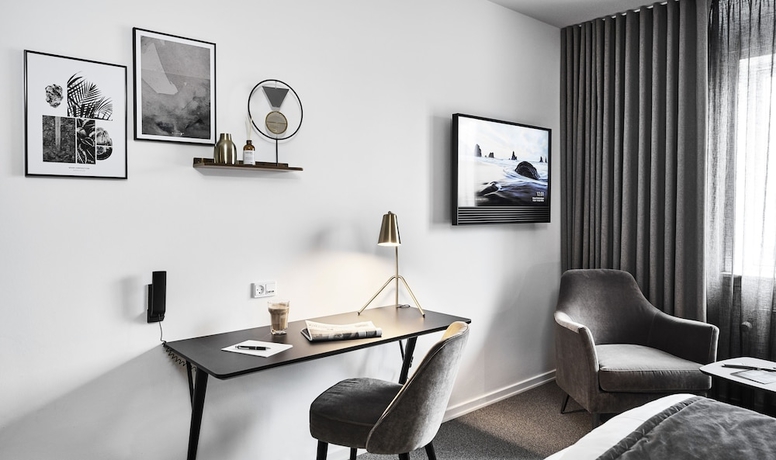 Imagen de la habitación del Hotel Grand Struer. Foto 7