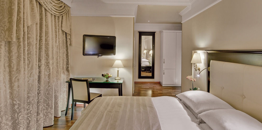 Imagen de la habitación del Hotel Grand Suisse Majestic, Autograph Collection. Foto 3