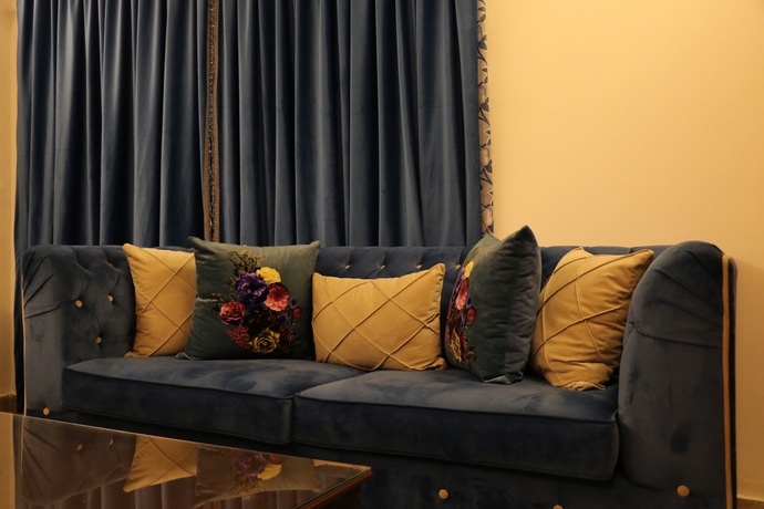 Imagen de los interiores del Hotel Grand Suites. Foto 17