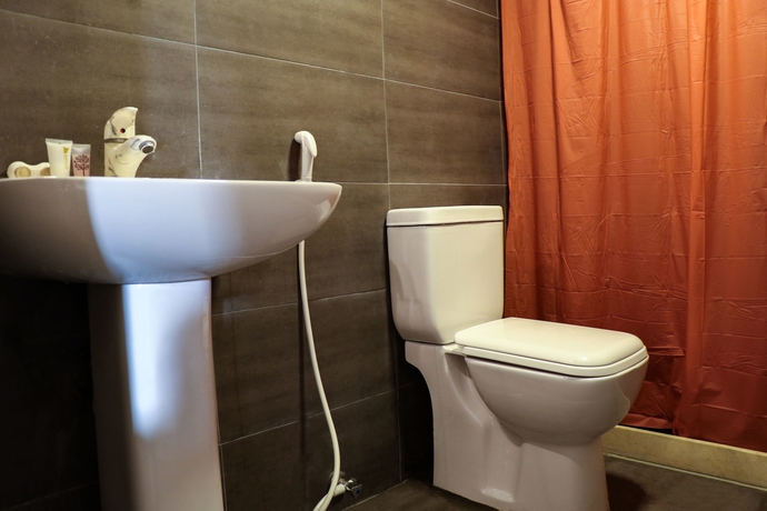 Imagen de la habitación del Hotel Grand Suites. Foto 14