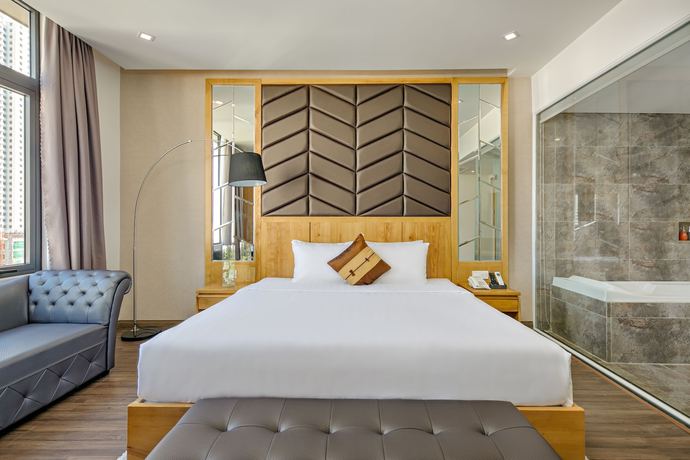 Imagen de la habitación del Hotel Grand Sunrise Boutique. Foto 4