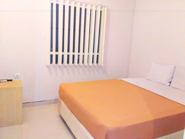 Imagen de la habitación del Hotel Grand Surya Yogyakarta. Foto 10