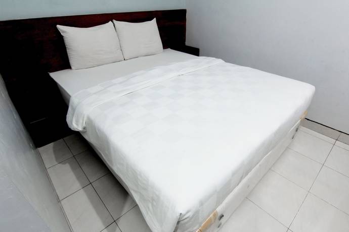Imagen de la habitación del Hotel Grand Surya Yogyakarta. Foto 12