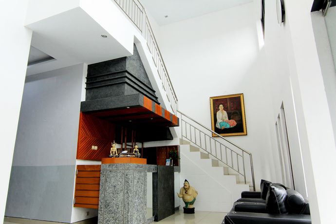 Imagen del bar/restaurante del Hotel Grand Surya Yogyakarta. Foto 4