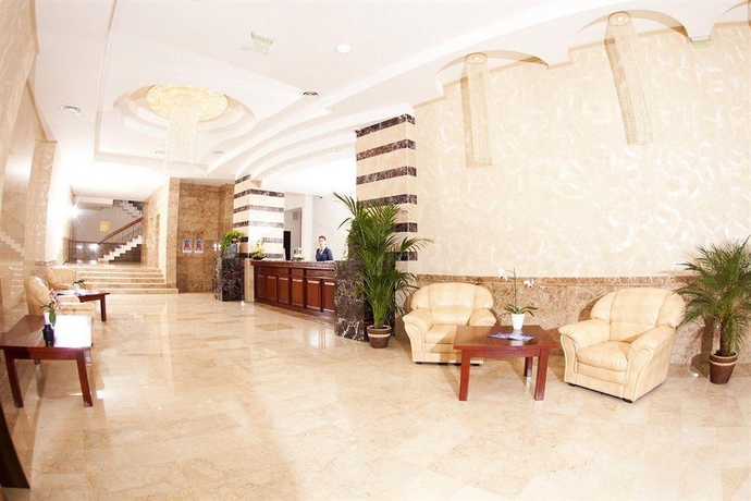 Imagen general del Hotel Grand, Targu-Mures. Foto 6