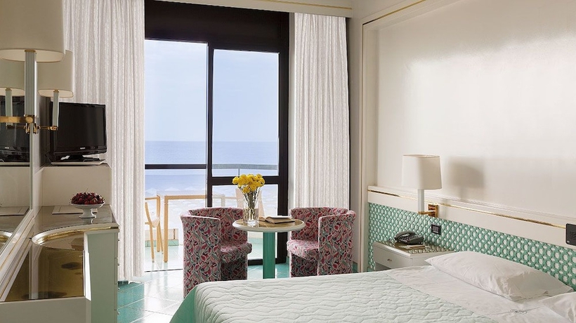 Imagen de la habitación del Hotel Grand Terme. Foto 4