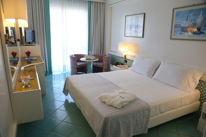 Imagen de la habitación del Hotel Grand Terme. Foto 10