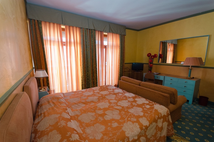 Imagen de la habitación del Hotel Grand Terme Tamerici E Principe. Foto 6