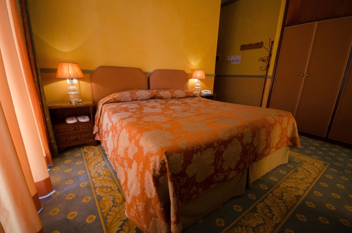 Imagen de la habitación del Hotel Grand Terme Tamerici E Principe. Foto 8