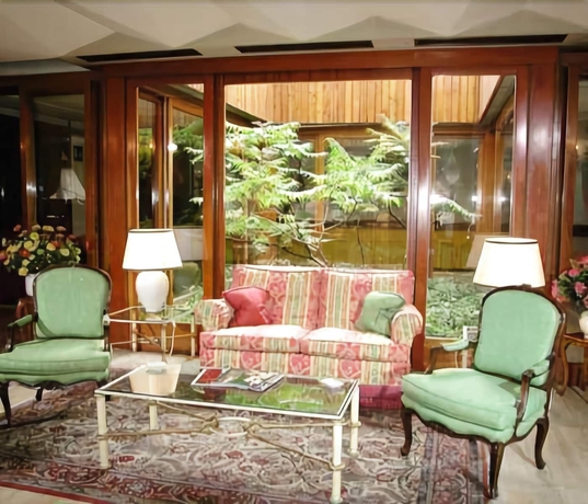 Imagen de los interiores del Hotel Grand Terme Tamerici E Principe. Foto 19