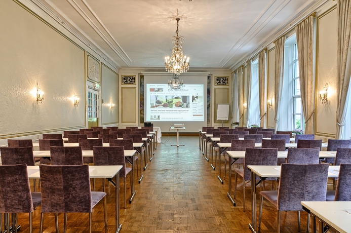 Imagen de los interiores del Hotel Grand Terminus. Foto 11