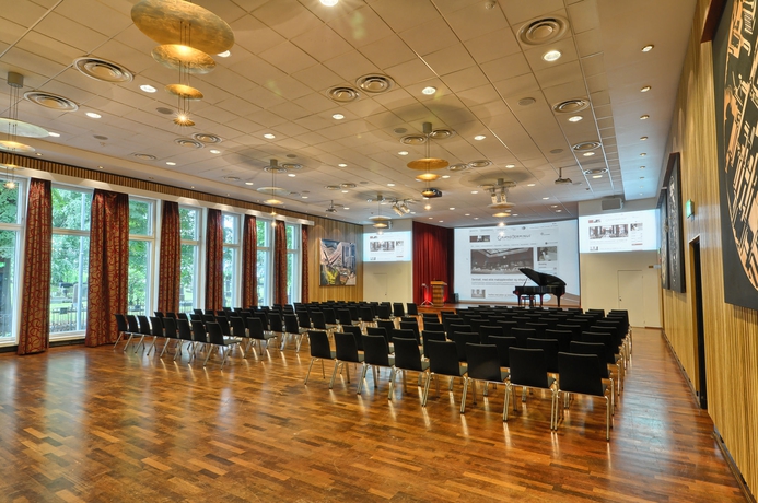 Imagen de los interiores del Hotel Grand Terminus. Foto 13