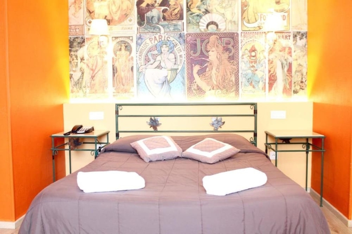 Imagen de la habitación del Hotel Grand Terminus Reine. Foto 14
