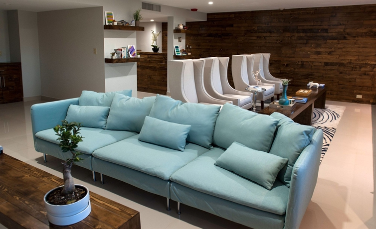 Imagen de los interiores del Hotel Grand Tijuana. Foto 8