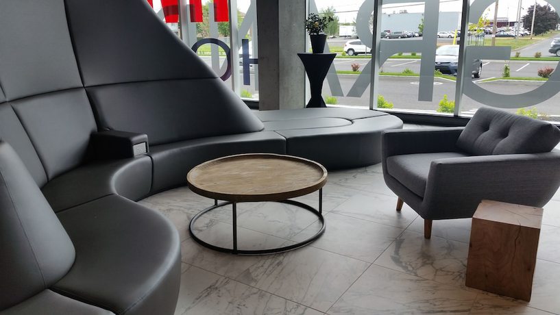 Imagen del bar/restaurante del Hotel Grand Times Drummondville. Foto 3