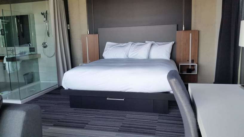 Imagen de la habitación del Hotel Grand Times Drummondville. Foto 16