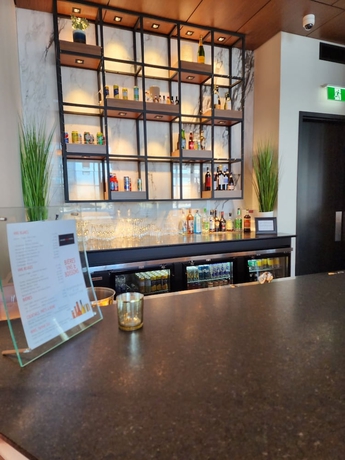 Imagen del bar/restaurante del Hotel Grand Times Laval - Centropolis. Foto 3