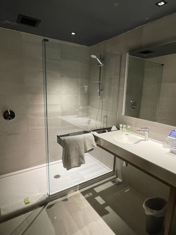 Imagen de la habitación del Hotel Grand Times Laval - Centropolis. Foto 18