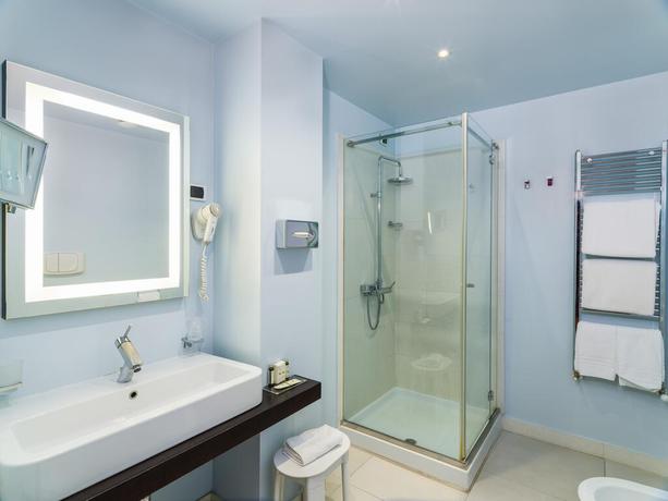 Imagen de la habitación del Hotel Grand Tiziano E Dei Congressi. Foto 18