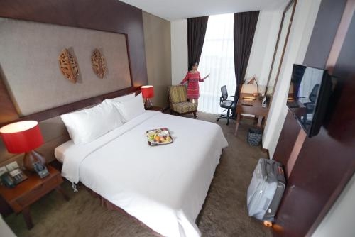 Imagen general del Hotel Grand Tjokro Balikpapan. Foto 2