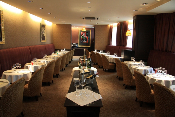 Imagen del bar/restaurante del Hotel Grand Tonic and Spa Nuxe. Foto 2