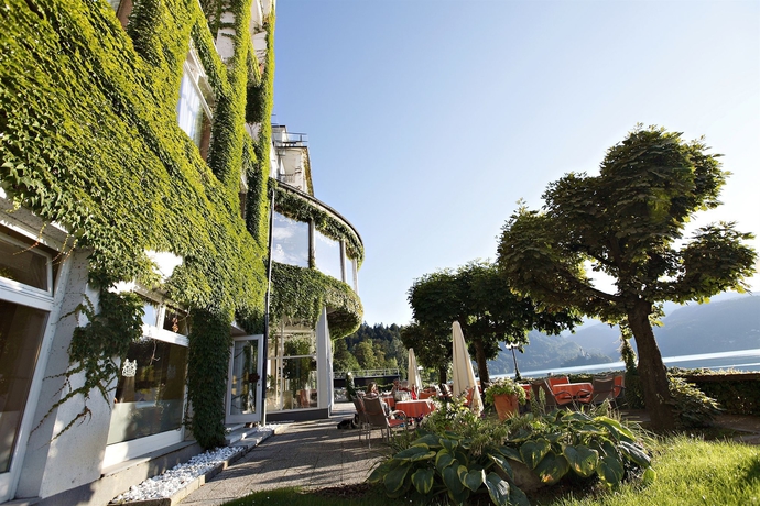 Imagen de los exteriores del Hotel Grand Toplice. Foto 11