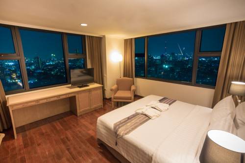 Imagen de la habitación del Hotel Grand Tower Inn Rama Vi. Foto 16