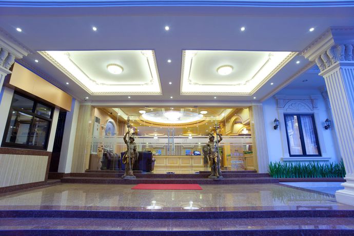 Imagen general del Hotel Grand Town Makassar. Foto 1