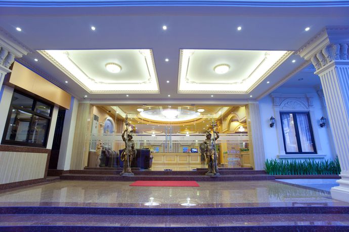 Imagen general del Hotel Grand Town Makassar. Foto 1