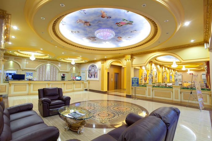 Imagen de los interiores del Hotel Grand Town Makassar. Foto 8