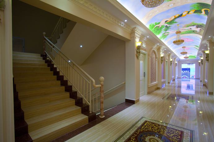 Imagen de los interiores del Hotel Grand Town Makassar. Foto 9